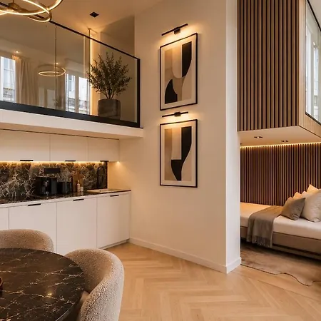 Elegant Parisian Triplex In Le Marais, B2 Apartment